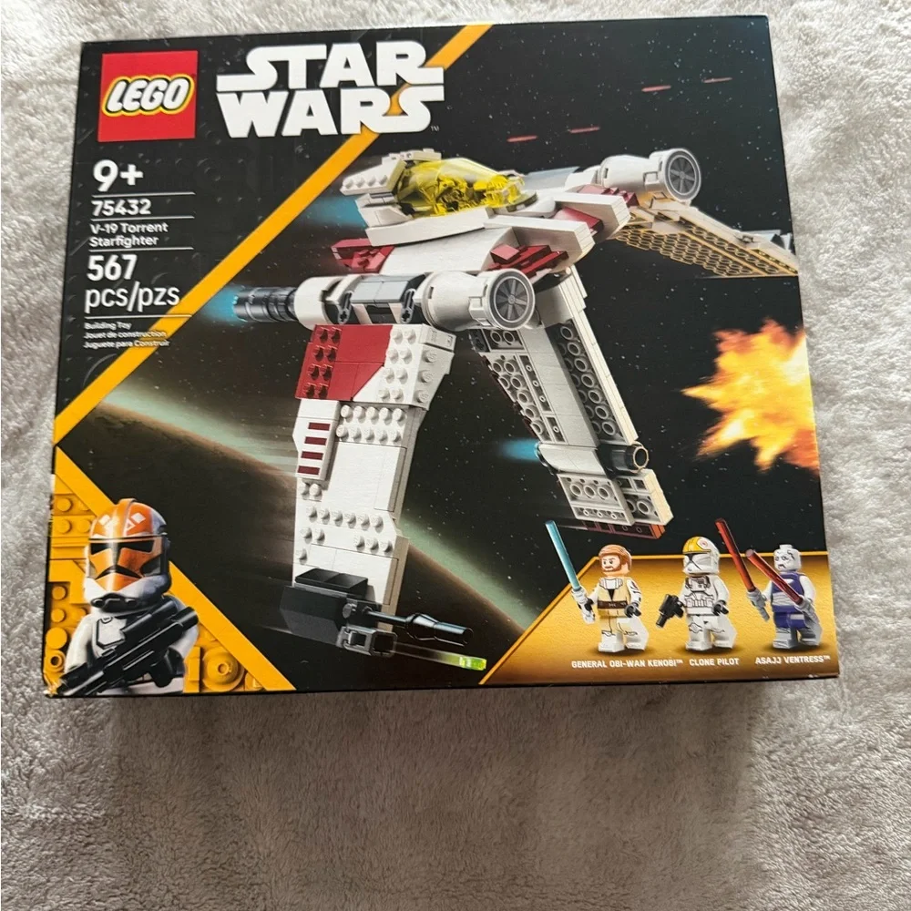 LEGO Star Wars White and Red Spacecraft Set